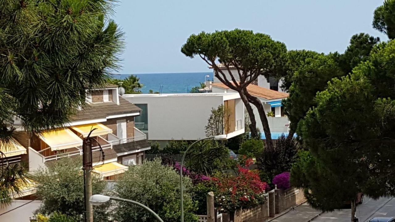 Castelldefels Playa Apartment Exterior photo